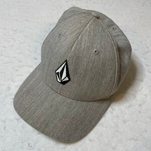 Volcom Flexfit Baseball Cap Mens Gray Logo Embroidered Adjustable‎ Hat
